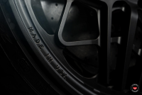 ���� ������� Vossen: Audi R8 �� ������ Vossen ML-R3