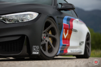   Vossen: BMW M4   Vossen LC-108T