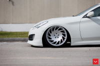   Vossen: Hyundai Genesis   Vossen VLE-1
