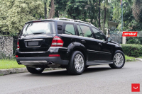 ���� ������� Vossen: Mercedes GL �� ������ Vossen CV4