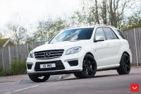   Vossen: Mercedes ML63   Vossen CV3R