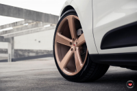   Vossen: Porsche Macan   Vossen CG-210