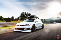 ���� ������� Vossen: VW Golf GTI �� ������ Vossen VPS-317